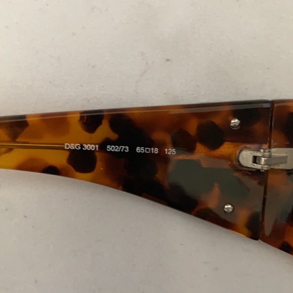 Dolce & Gabbana women’s sun glasses main image 4